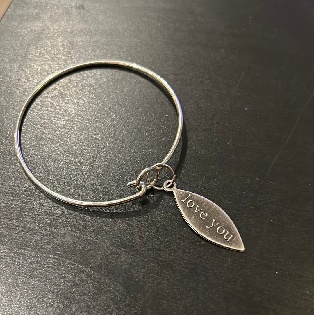 Metal Bangle bracelet w/ I Love You Charm