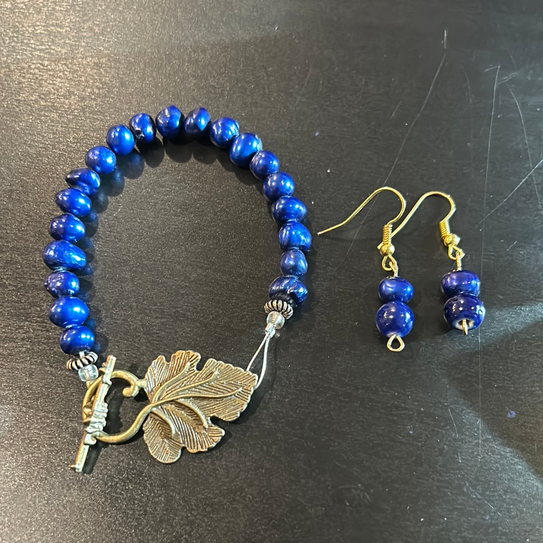 Cobalt blue faux mini pearls w/Bronze metal toggle clasp