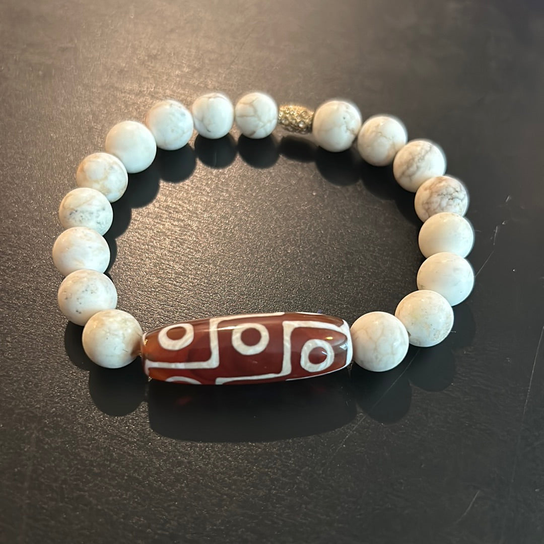 Crackled Ivory Stones w/tribal tube