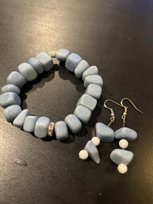 Pastel blue gemstones bracelet w/matching earrings