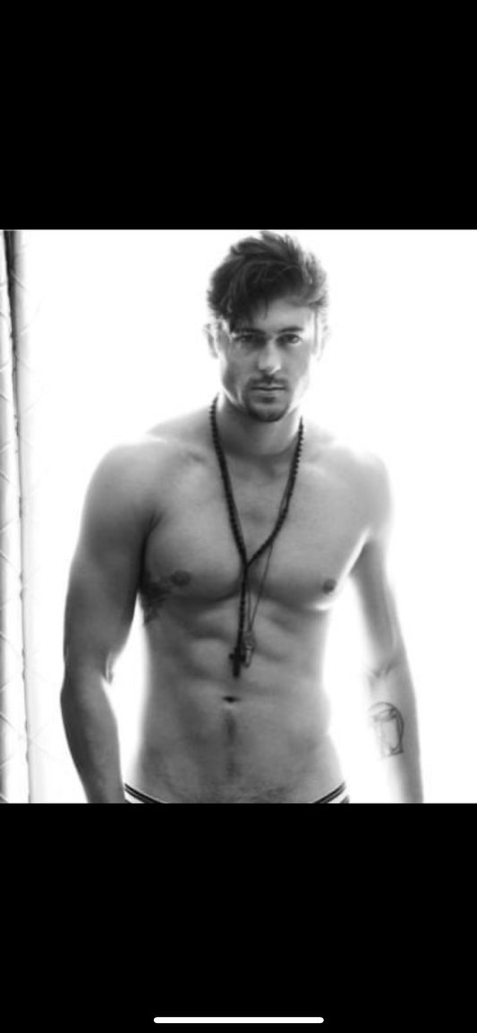 Model Matthew Smith (VH-1 “America’s Next Top Model”) Necklaces & bracelets -Men of the Vegas Strip Calendar Model