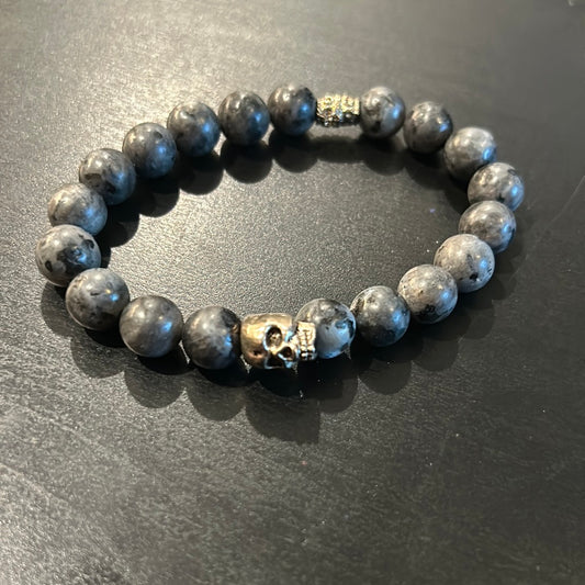 Grey gemstones w/ Silver metal 3D Skull