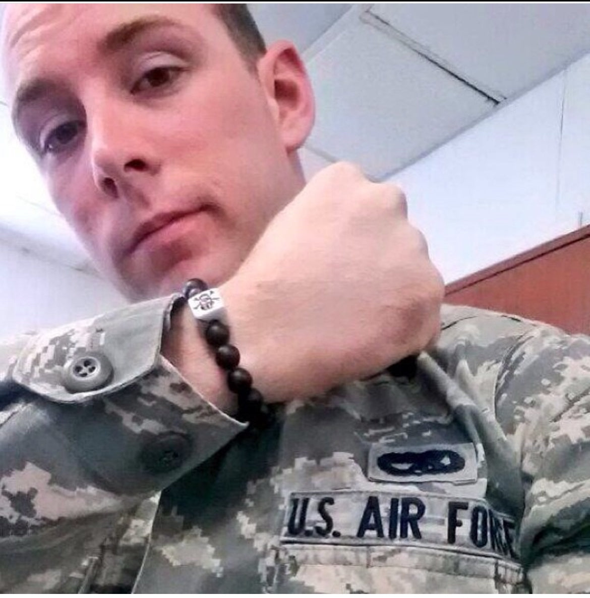US Airforce Soldier reppin’ my skull & crossbones