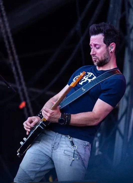Sean, Lead Guitarist for “Smash Mouth” & Enrique Inglesias