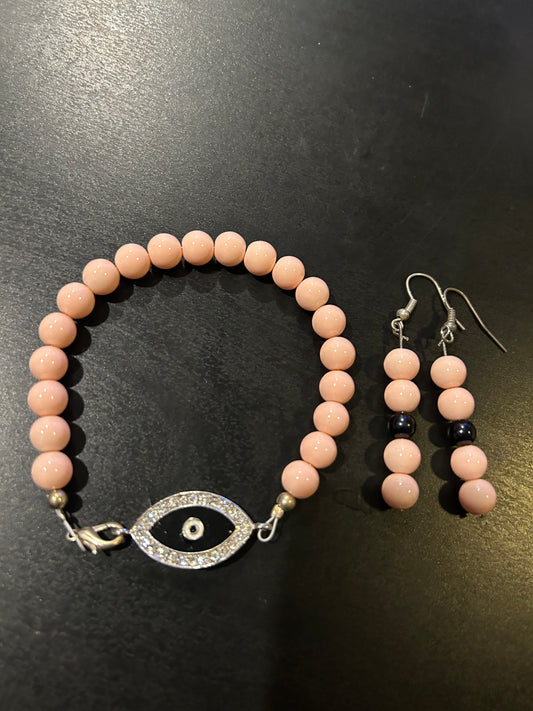 Pastel pink w/Rhinestone Evil Eye toggle bracelet w/matching earrings Set