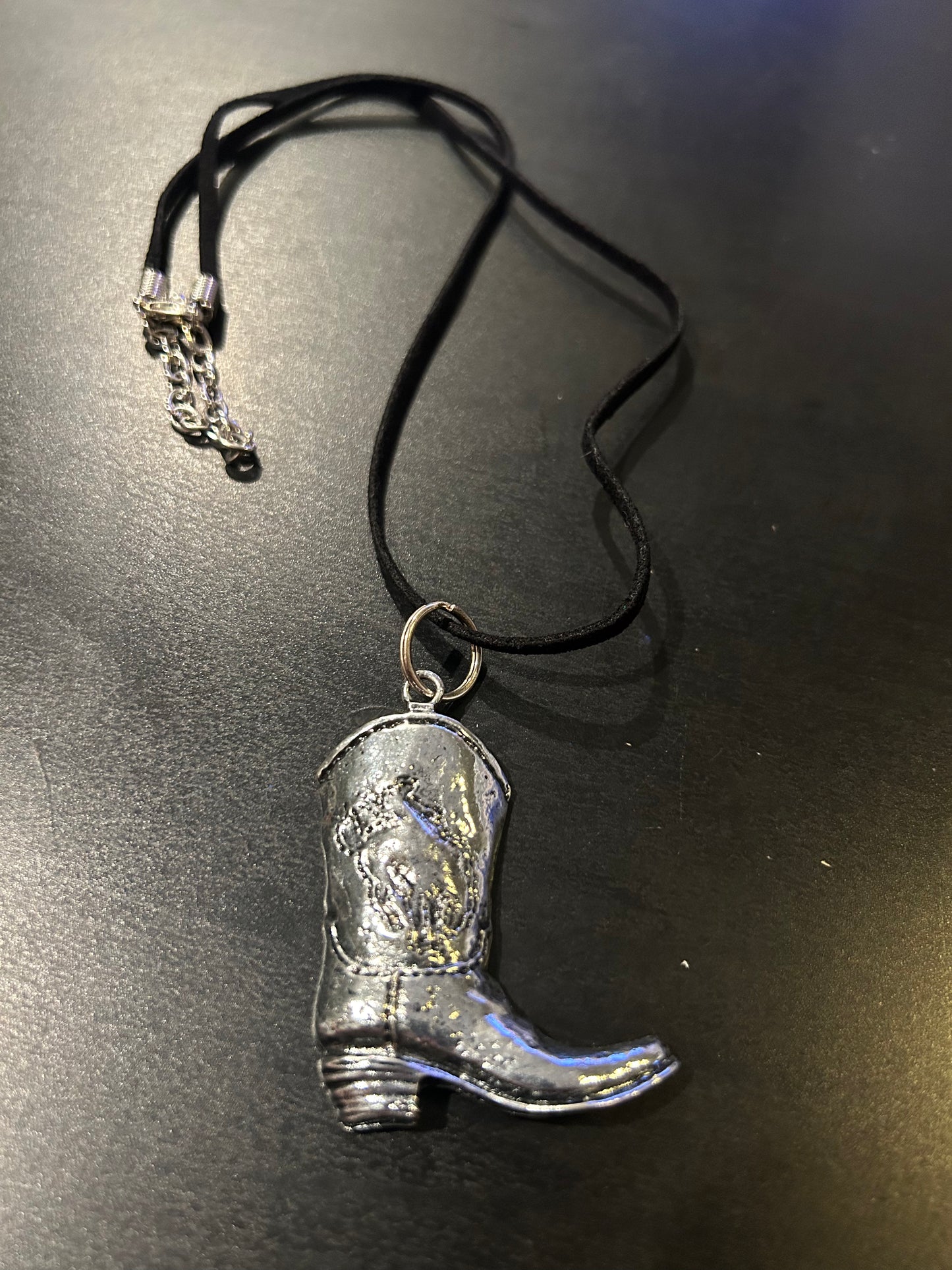 Black leather w/silver metal cowgirl/cowboy boot necklace *Unisex