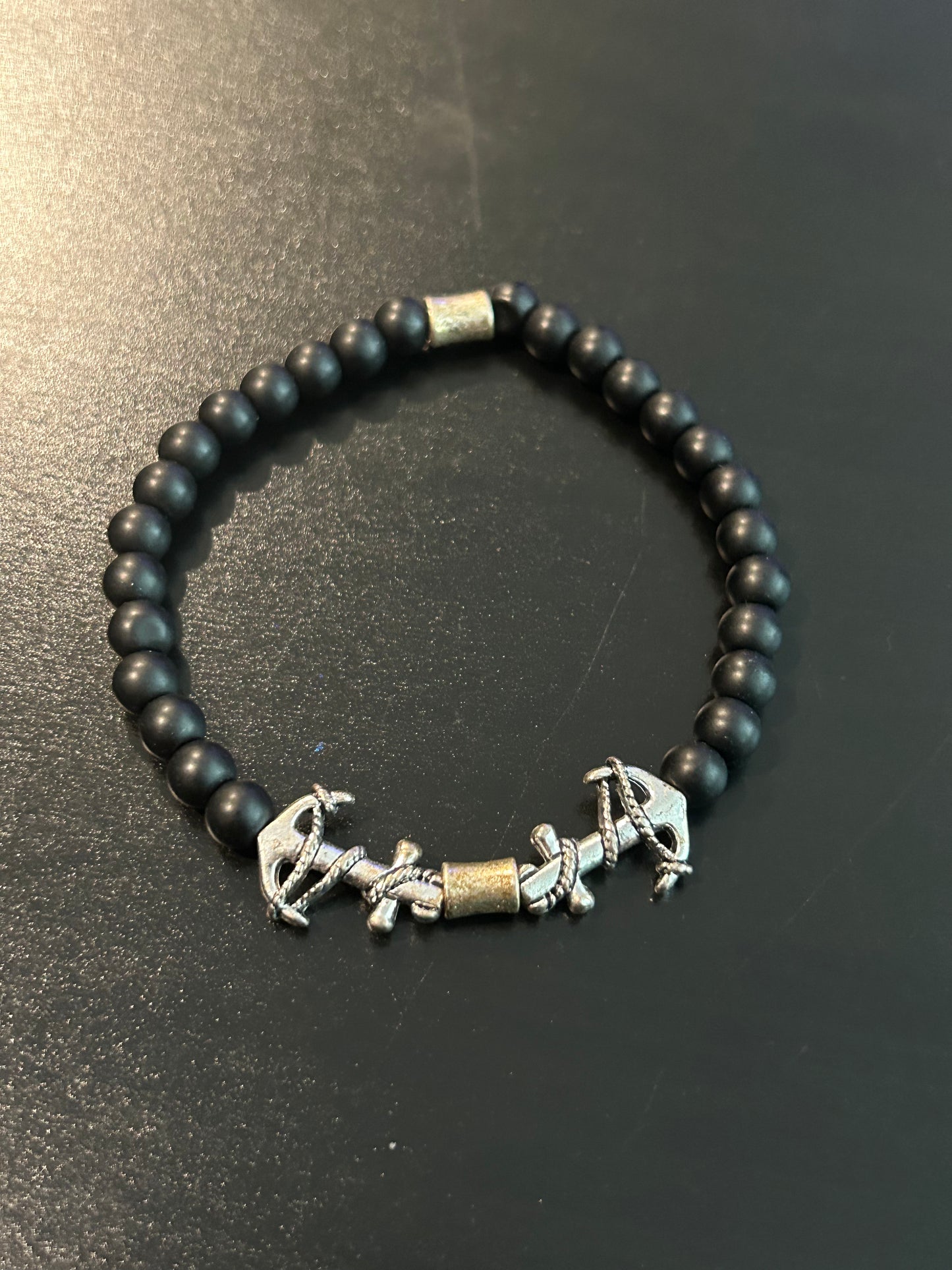 Black beads w/double silver metal anchors