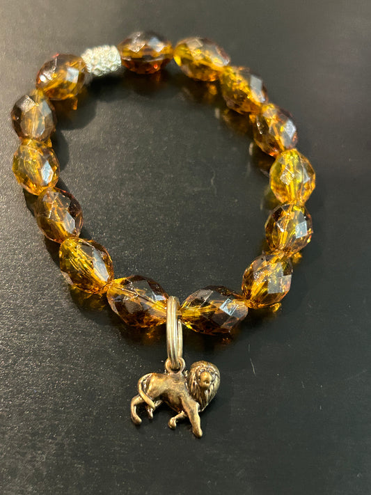 Burnt caramel stones w-metal bronze Lion charm